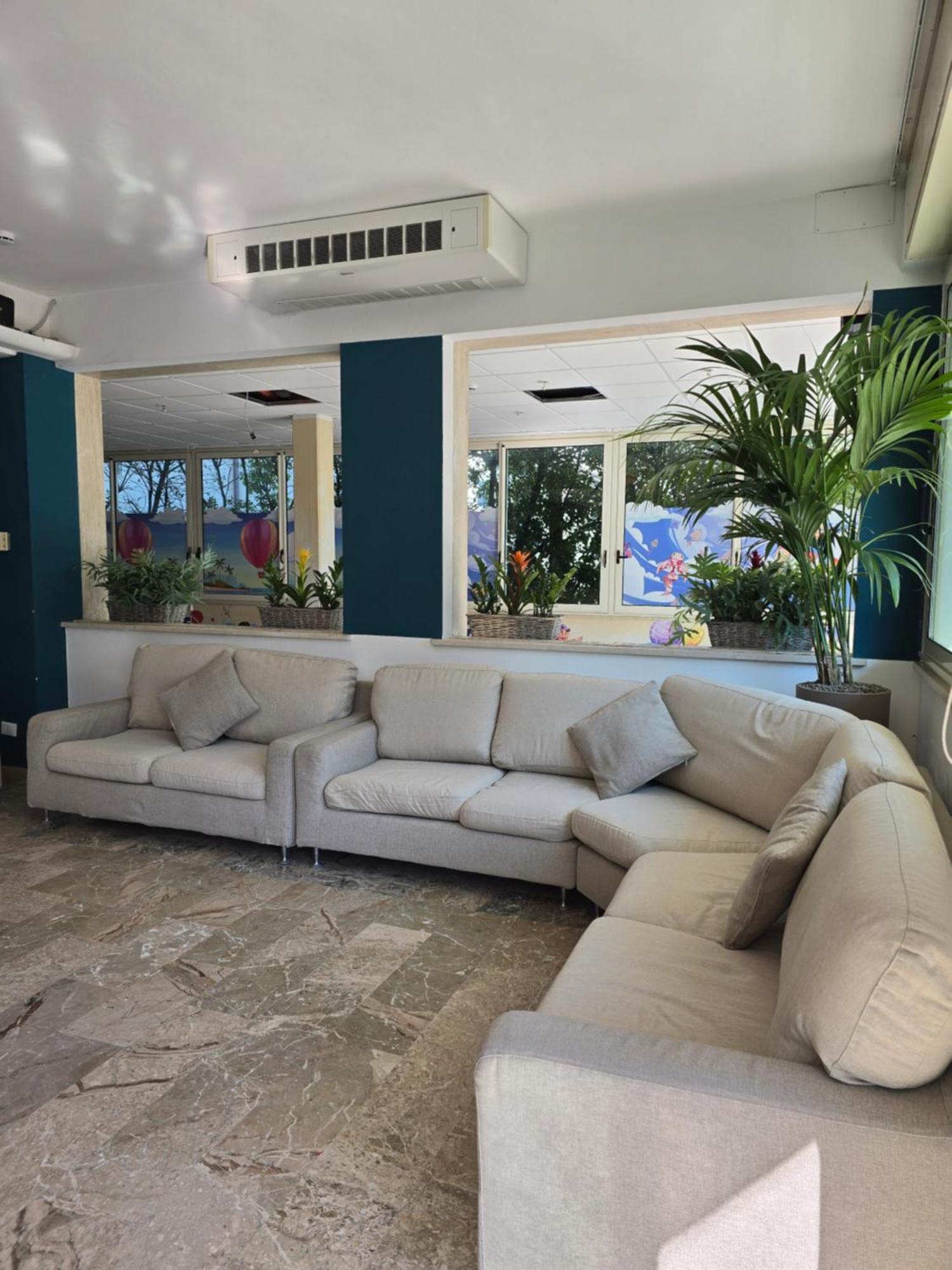 Hotel Helios Beach Milano Marittima Exterior foto